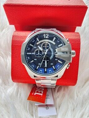 Diesel Original New Master Chief Men's Watch with Stainless Steel Bracelet